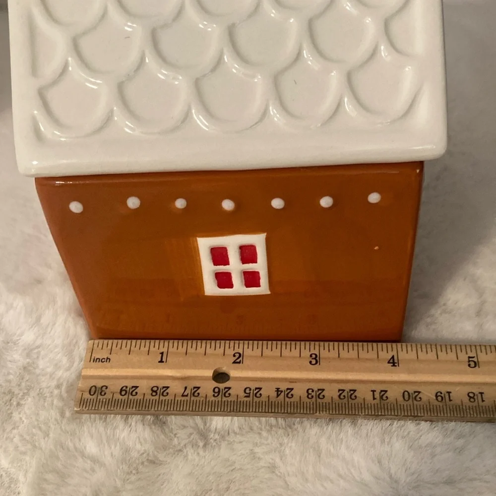 Target BP 2024 Christmas Gingerbread House Mini Cookie Jar